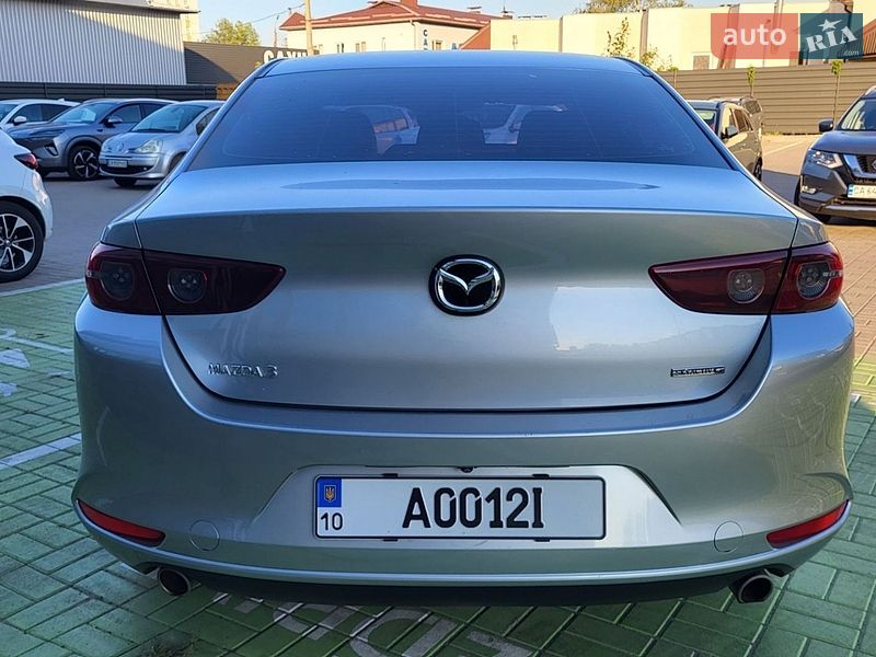Седан Mazda 3 2020 в Черкасах