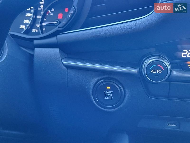 Седан Mazda 3 2020 в Черкасах