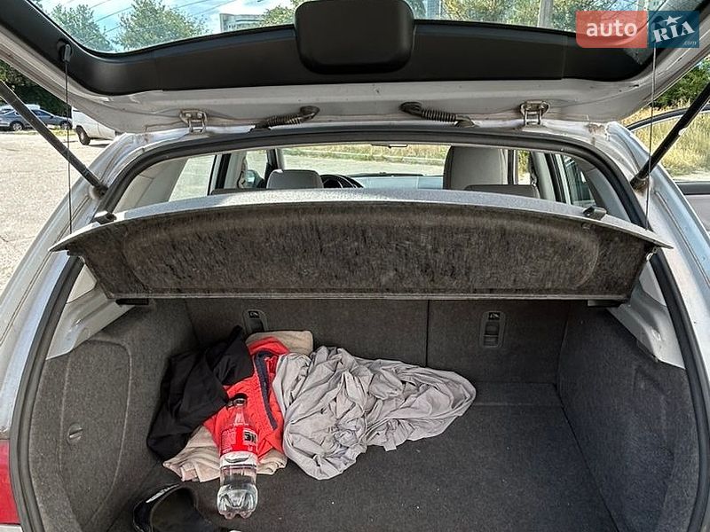 Хэтчбек Mazda 3 2004 в Киеве фото 9 Хэтчбек Mazda 3 2004 в Киеве