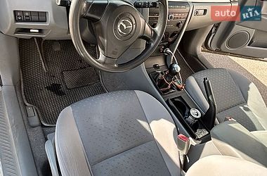 Хэтчбек Mazda 3 2004 в Киеве фото 10 Хэтчбек Mazda 3 2004 в Киеве
