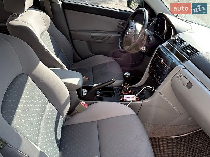 Хэтчбек Mazda 3 2004 в Киеве фото 13 Хэтчбек Mazda 3 2004 в Киеве