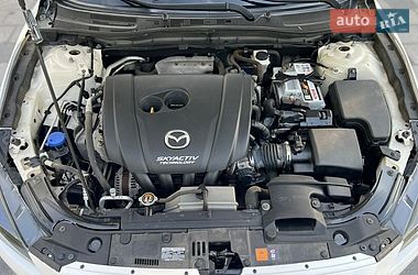 Седан Mazda 3 2018 в Днепре