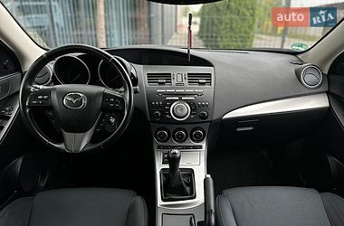 Хэтчбек Mazda 3 2010 в Виннице
