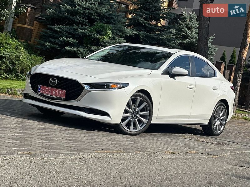 Седан Mazda 3 2025 в Киеве фото Седан Mazda 3 2025 в Киеве