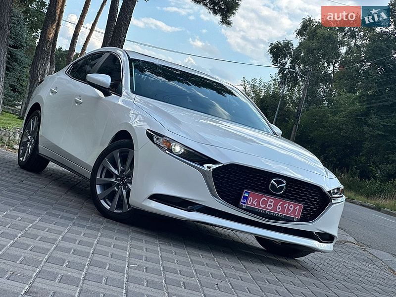 Седан Mazda 3 2025 в Киеве фото 3 Седан Mazda 3 2025 в Киеве