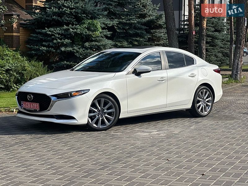 Седан Mazda 3 2025 в Киеве фото 12 Седан Mazda 3 2025 в Киеве