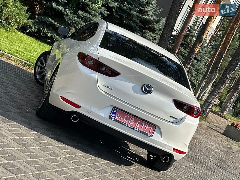 Седан Mazda 3 2025 в Киеве фото 16 Седан Mazda 3 2025 в Киеве