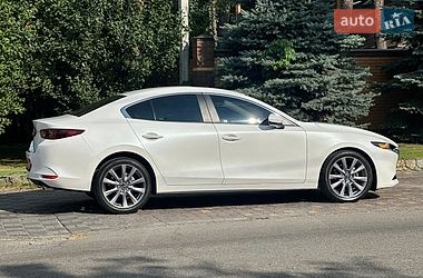Седан Mazda 3 2025 в Киеве фото 25 Седан Mazda 3 2025 в Киеве