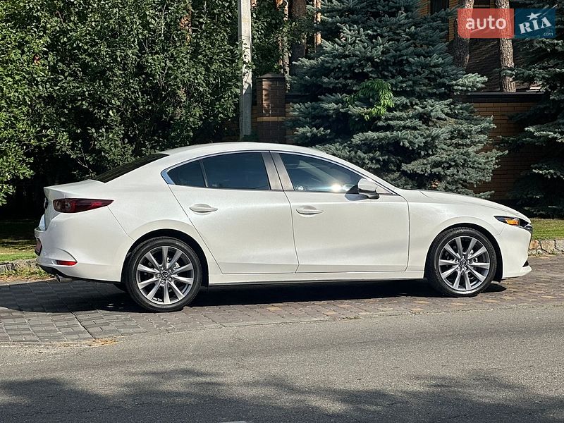 Седан Mazda 3 2025 в Киеве фото 25 Седан Mazda 3 2025 в Киеве