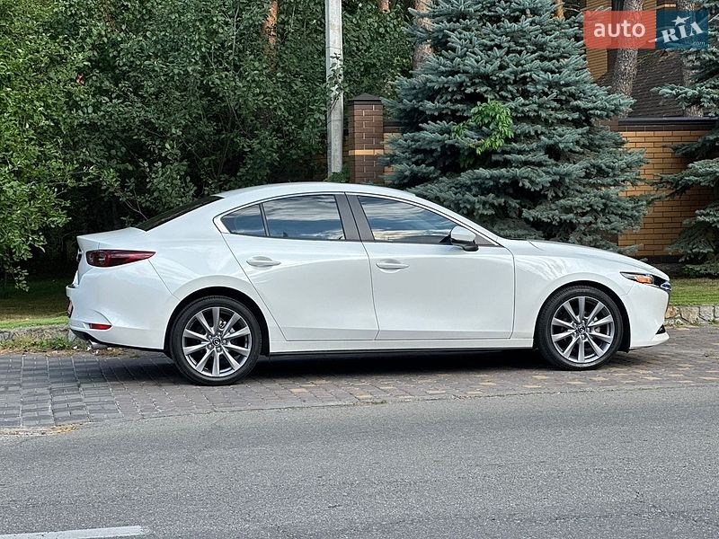 Седан Mazda 3 2025 в Киеве фото 34 Седан Mazda 3 2025 в Киеве