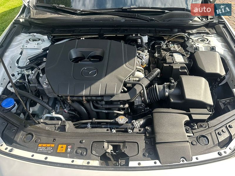 Седан Mazda 3 2025 в Киеве фото 45 Седан Mazda 3 2025 в Киеве