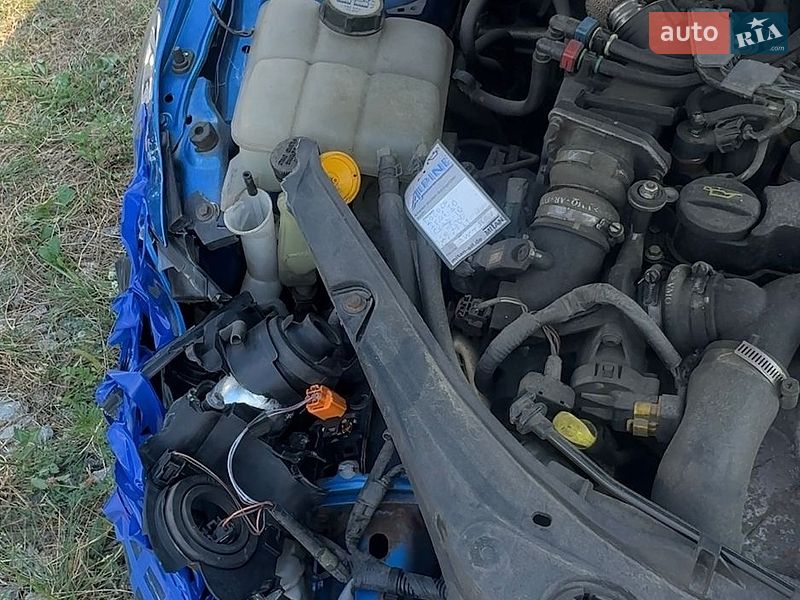 Хэтчбек Mazda 3 2006 в Киеве