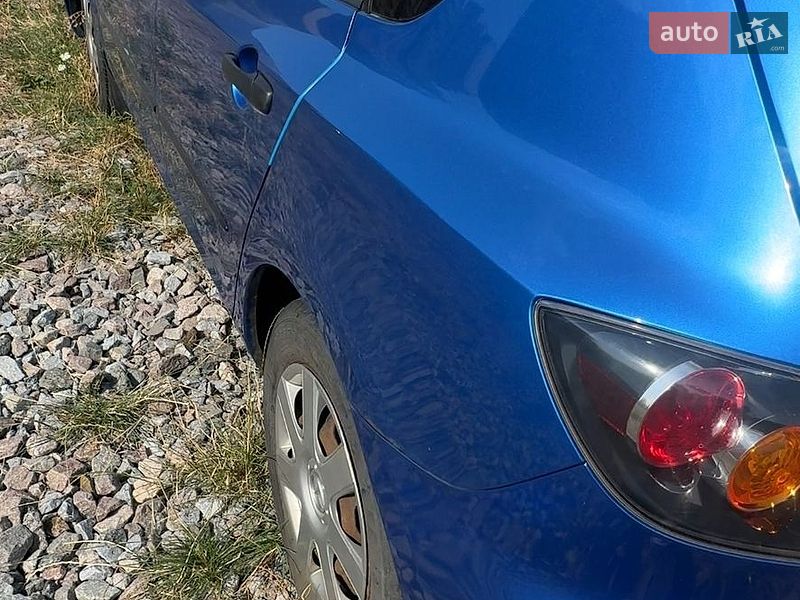 Хэтчбек Mazda 3 2006 в Киеве