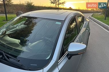 Седан Mazda 3 2018 в Киеве