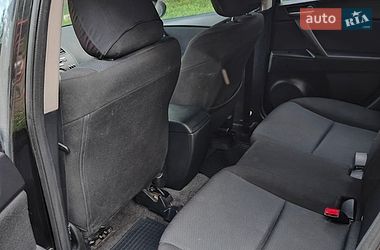 Седан Mazda 3 2010 в Черновцах
