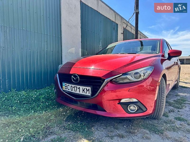 Седан Mazda 3 2015 в Перемишлянах
