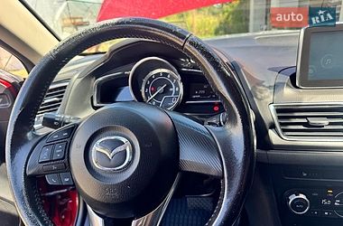 Седан Mazda 3 2015 в Перемишлянах