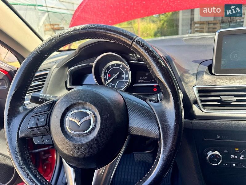 Седан Mazda 3 2015 в Перемишлянах