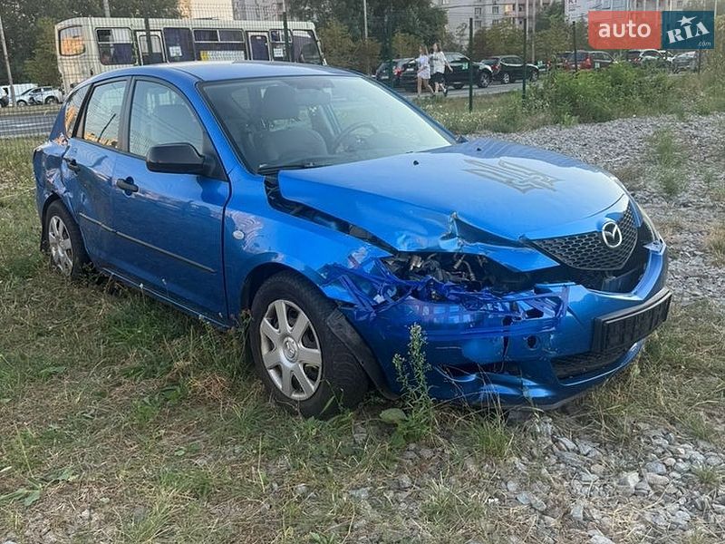 Хэтчбек Mazda 3 2006 в Киеве