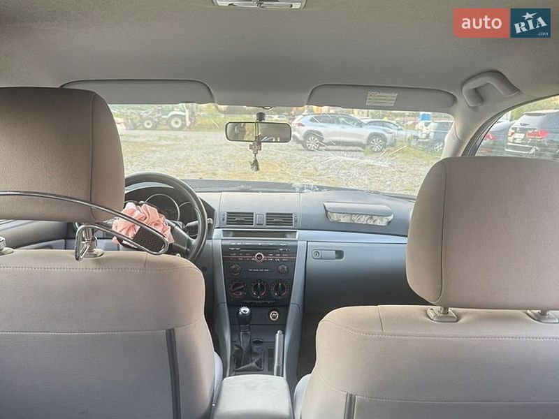 Хэтчбек Mazda 3 2006 в Киеве