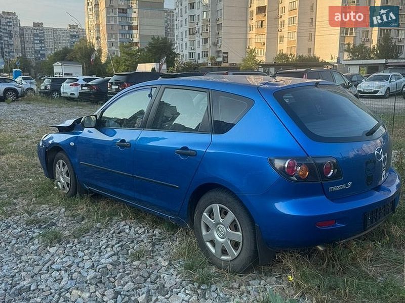 Хэтчбек Mazda 3 2006 в Киеве
