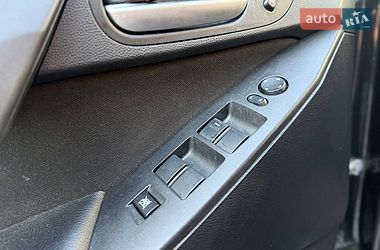 Седан Mazda 3 2012 в Ровно