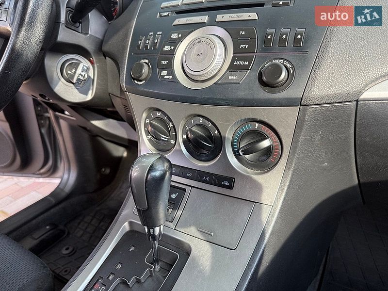 Хетчбек Mazda 3 2011 в Києві
