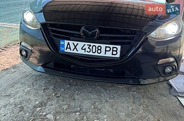 Седан Mazda 3 2013 в Харкові