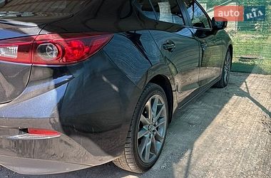 Седан Mazda 3 2013 в Харкові