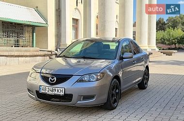 Седан Mazda 3 2004 в Запоріжжі