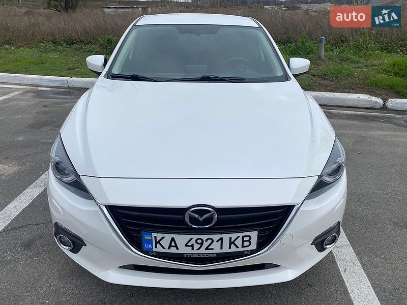 Седан Mazda 3 2014 в Ірпені