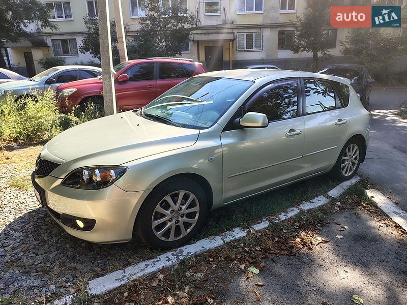 Хетчбек Mazda 3 2008 в Павлограді