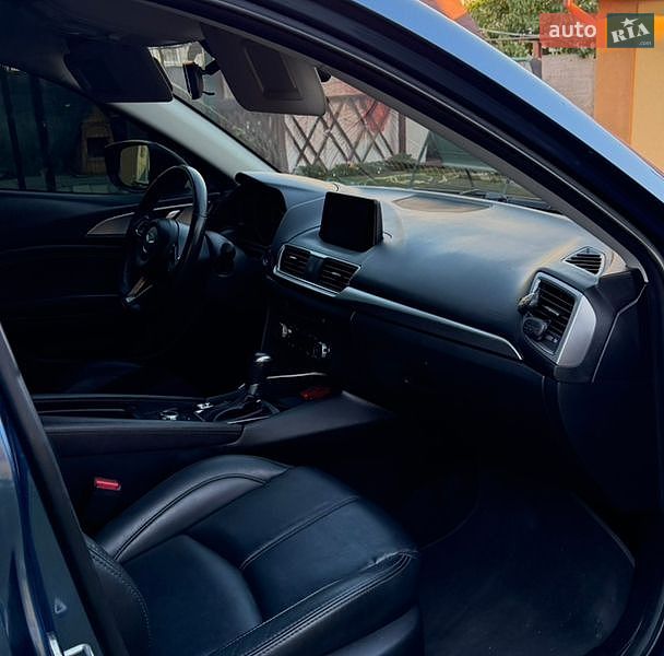 Хетчбек Mazda 3 2018 в Львові фото 9 Хетчбек Mazda 3 2018 в Львові