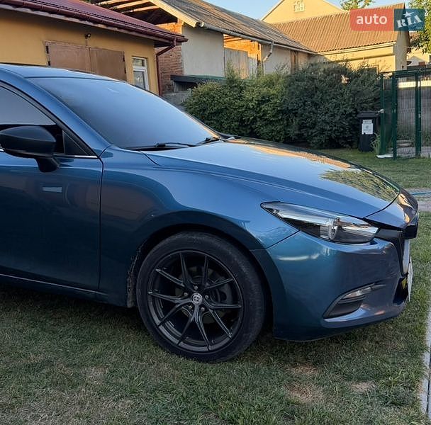 Хетчбек Mazda 3 2018 в Львові фото 5 Хетчбек Mazda 3 2018 в Львові