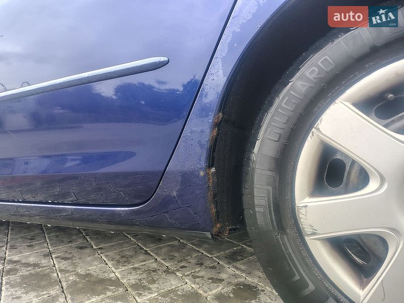 Хэтчбек Mazda 3 2005 в Криховцах