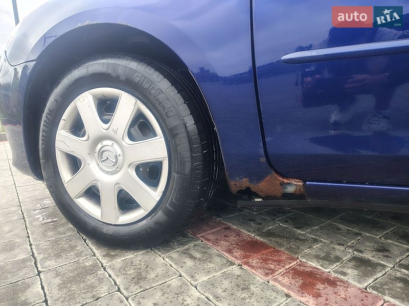 Хэтчбек Mazda 3 2005 в Криховцах