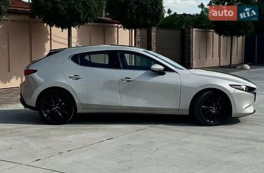 Хетчбек Mazda 3 2022 в Павлограді фото 8 Хетчбек Mazda 3 2022 в Павлограді