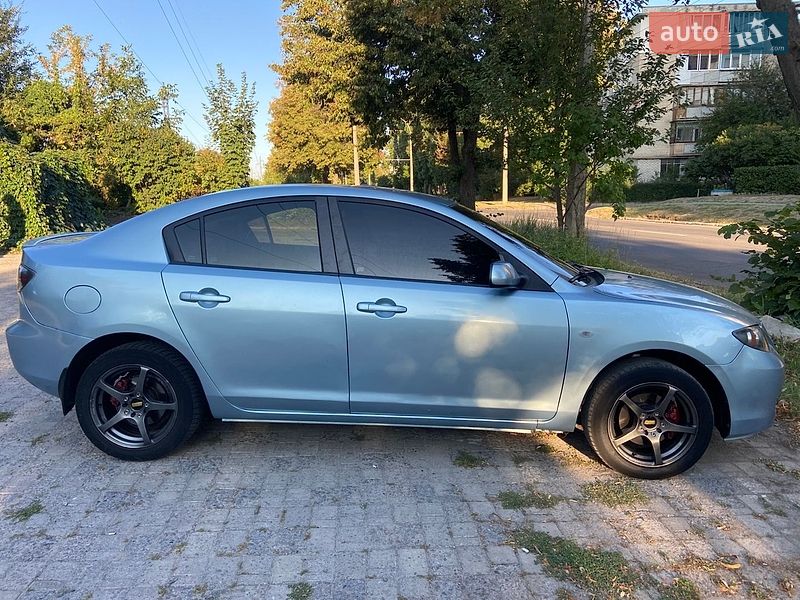 Седан Mazda 3 2007 в Харькове