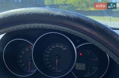Седан Mazda 3 2004 в Фастові
