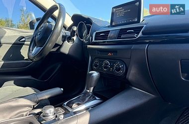 Седан Mazda 3 2016 в Києві