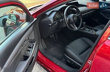 Хетчбек Mazda 3 2024 в Самарі