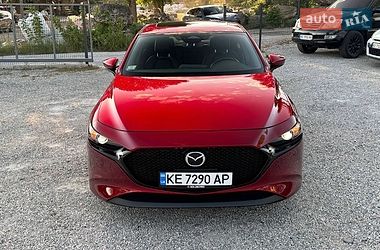 Хетчбек Mazda 3 2024 в Самарі