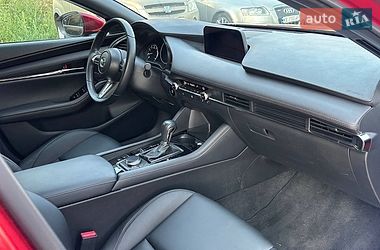 Хетчбек Mazda 3 2024 в Самарі
