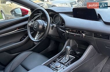 Хетчбек Mazda 3 2024 в Самарі