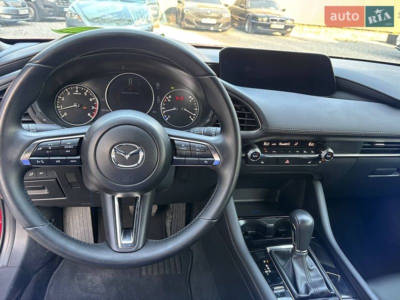 Хетчбек Mazda 3 2024 в Самарі