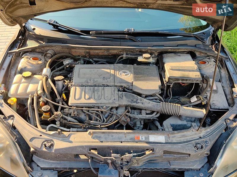Хэтчбек Mazda 3 2003 в Днепре
