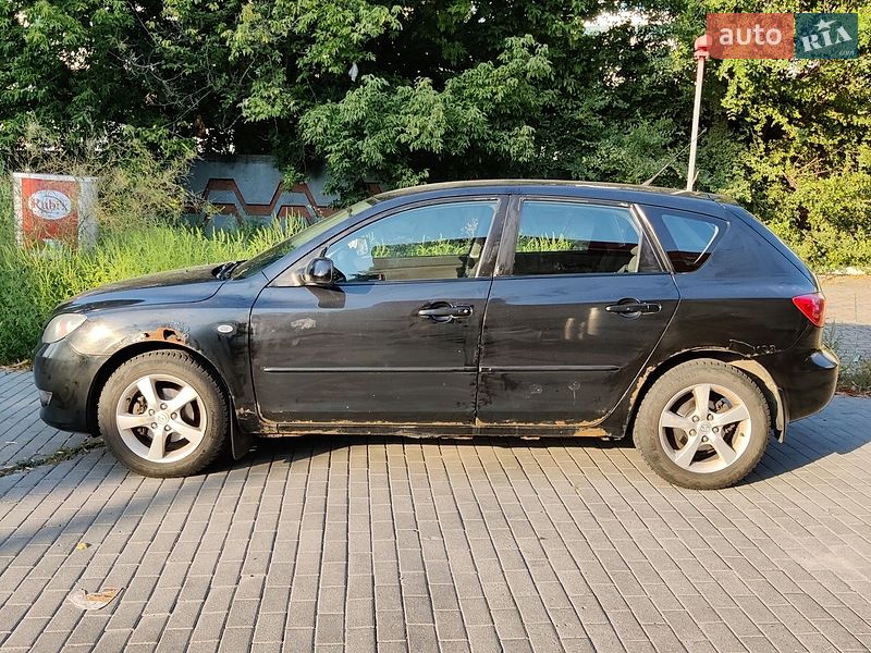 Хэтчбек Mazda 3 2003 в Днепре