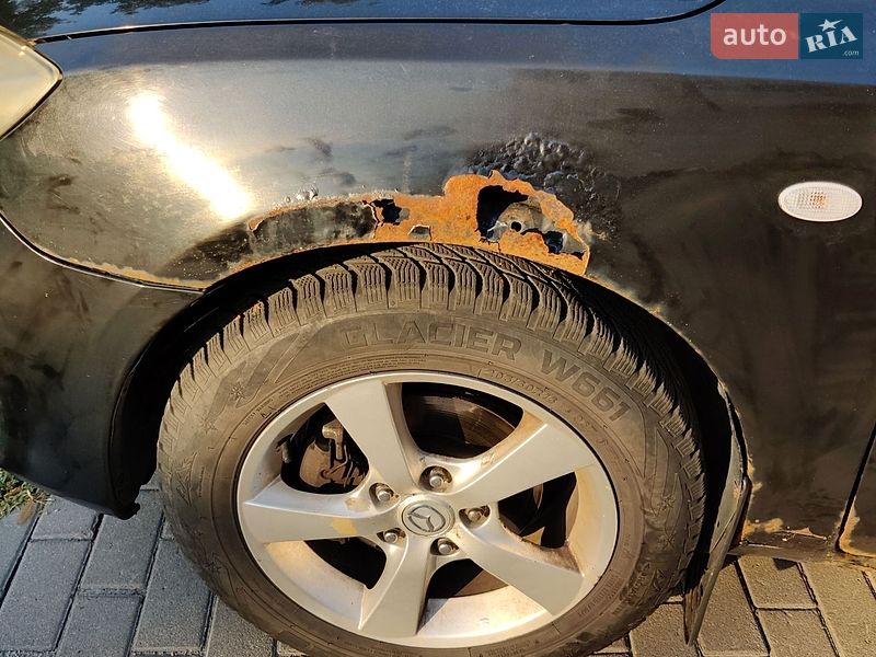 Хэтчбек Mazda 3 2003 в Днепре