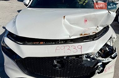 Хэтчбек Mazda 3 2019 в Киеве