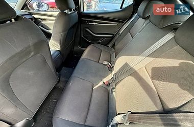 Хэтчбек Mazda 3 2019 в Киеве